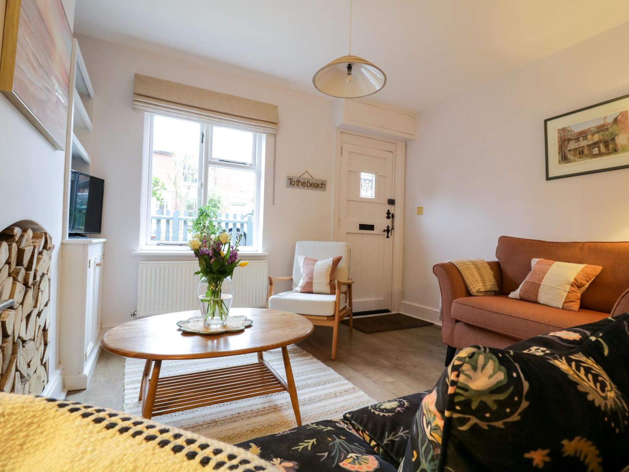 Compass Cottage Алдебург Екстериор снимка